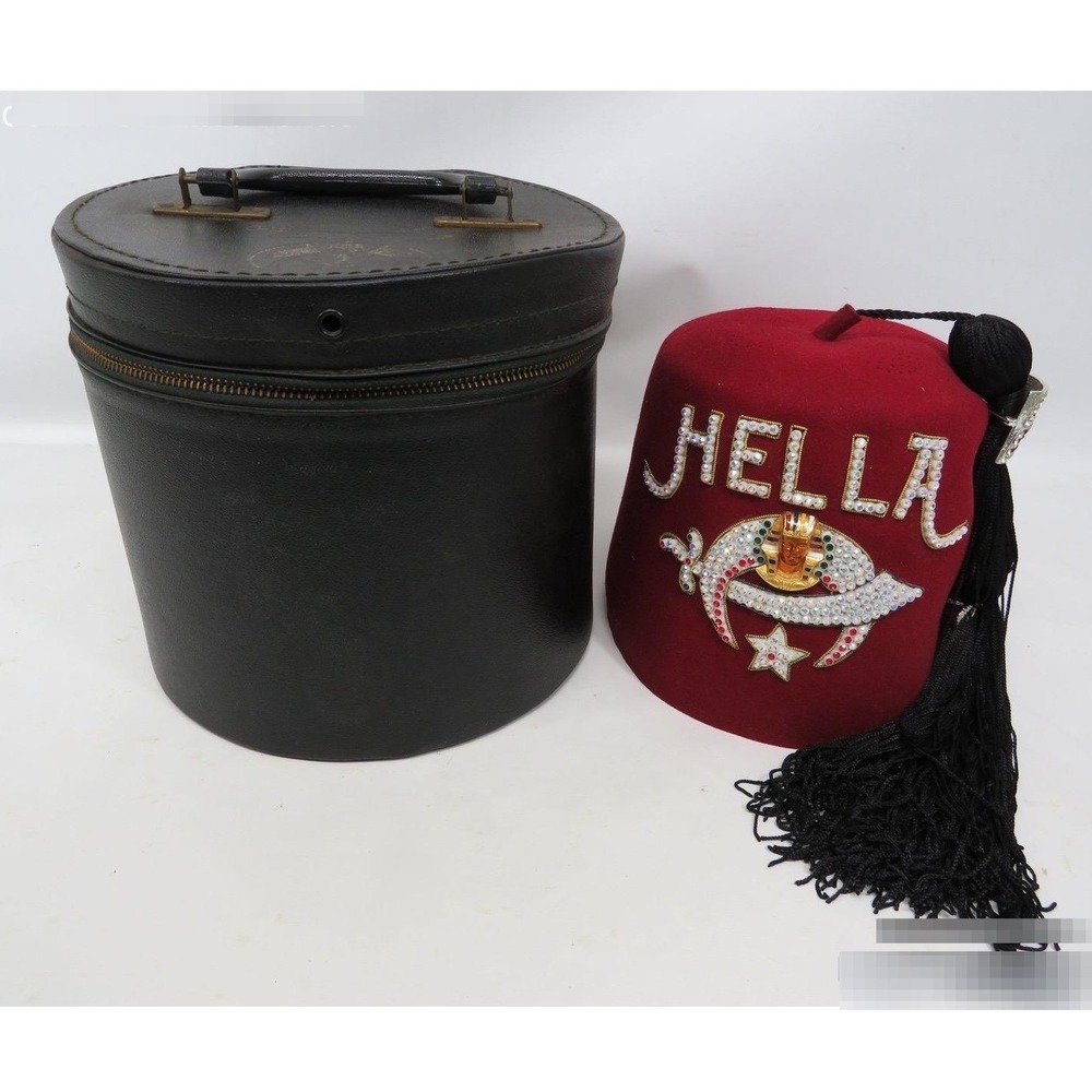 Vintage Shriners Hella Temple Fez Hat Dal-Cap Red Wool Rhinestone Tassel w/ Case - Picture 1 of 6